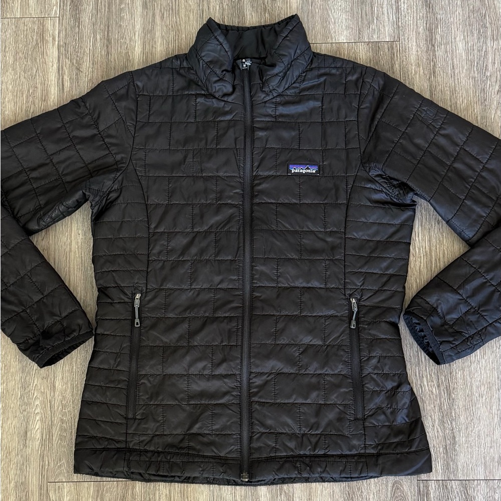 Patagonia Nano Puff Jacket Womens Medium Black Puffer Coat Great Condition